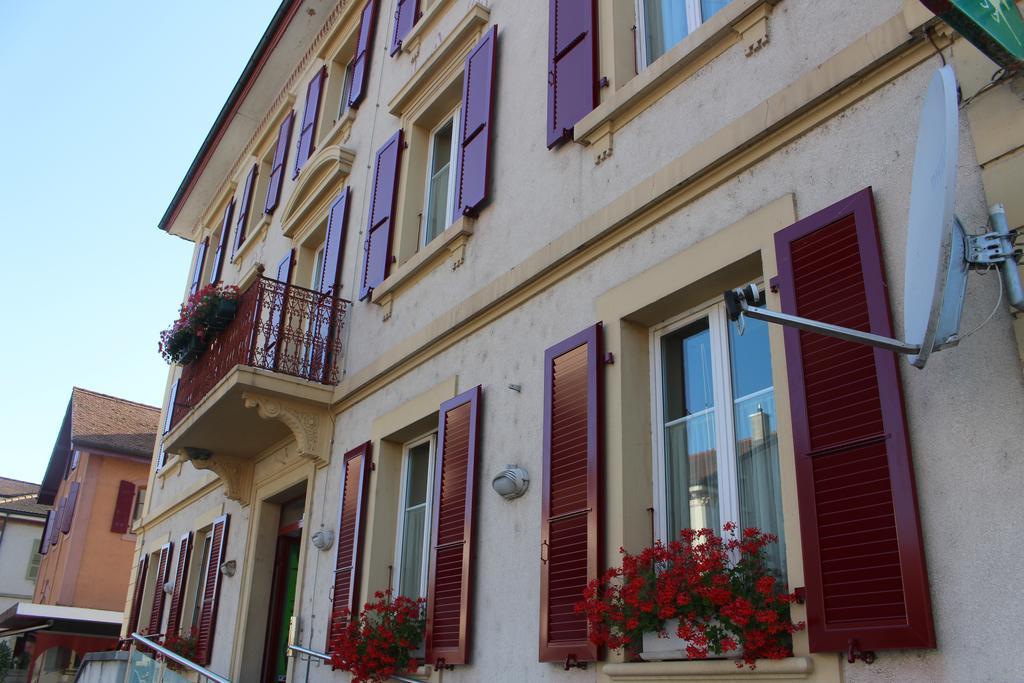 Hotel De La Gare Yvonand Exterior photo